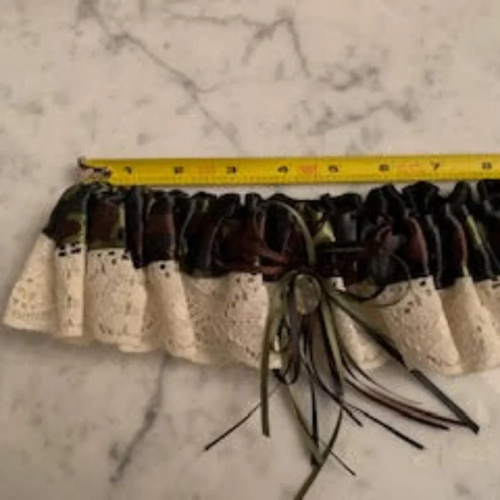 Camo & black ribbon, off white lace. New wedding guarder - Picture 3 of 7